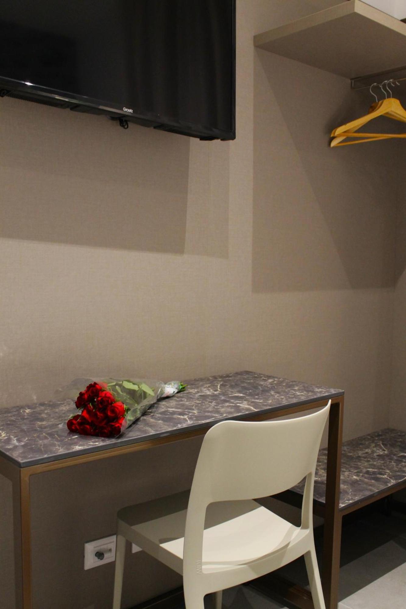 Miki - Mauro Macchi 91 Appartement